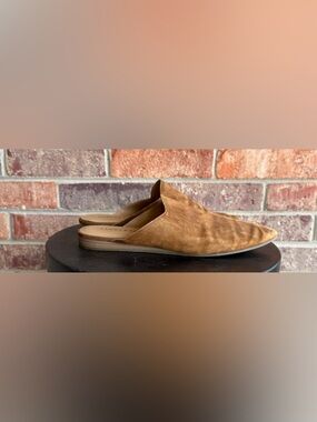 Lucky Brand Suede Slip-On Mule in Chestnut